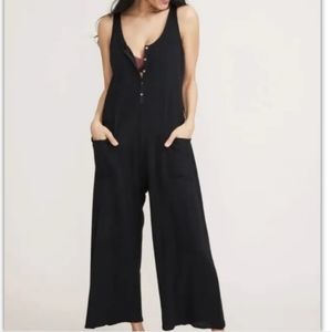 HATCH The 24/7 Feeding Jumpsuit Button Front Patch Pockets Sleeveless 2 M